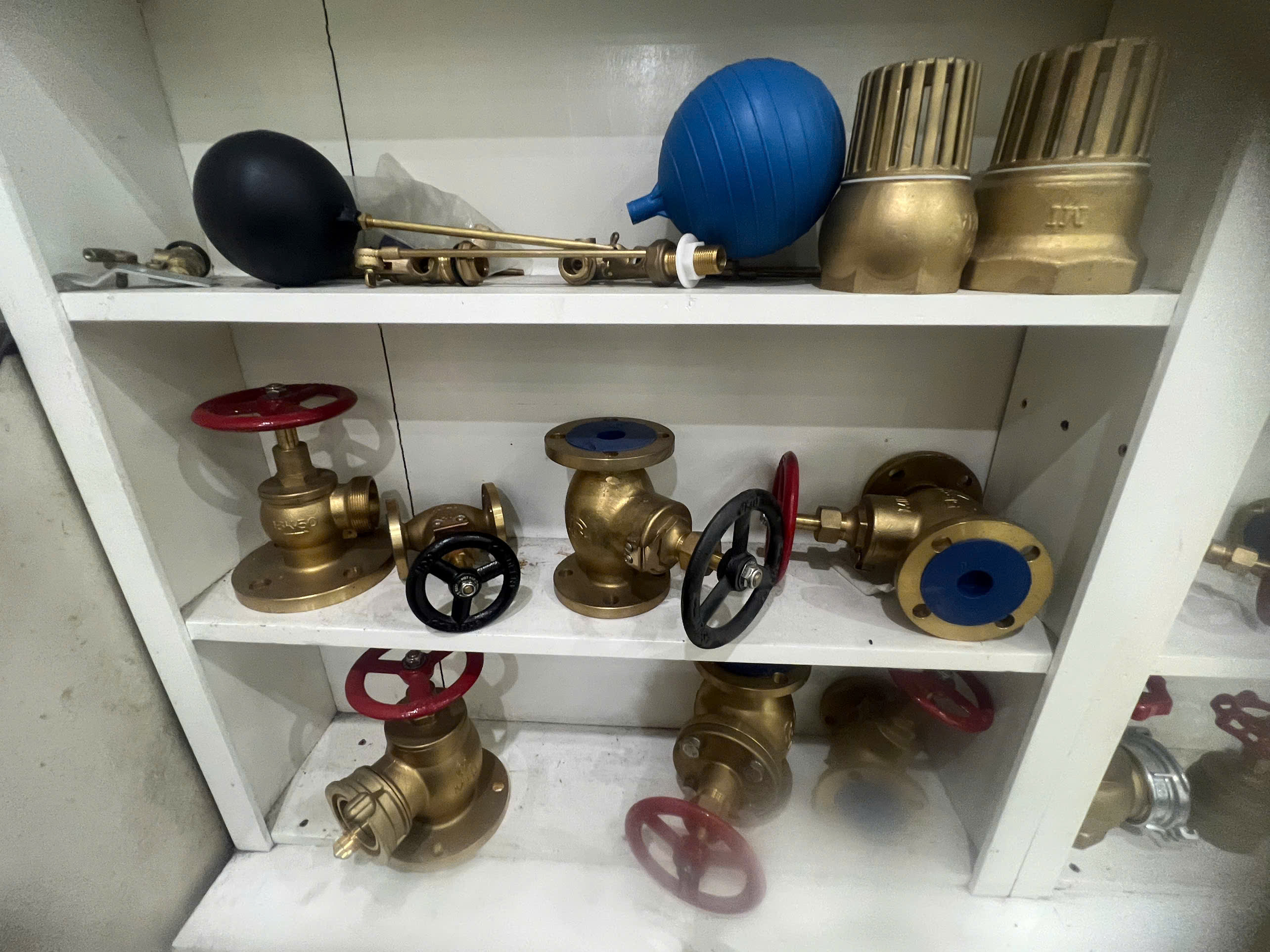 Samples shelf 7.jpg